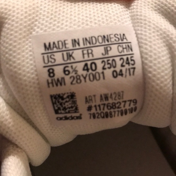 Adidas - Picture 5 of 5